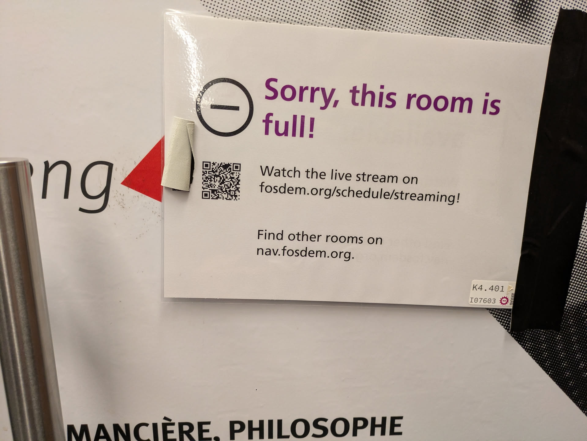 Room full notification on the room's door